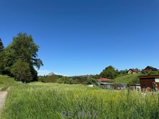 Baugrundstück + Naturparadies in Pregarten