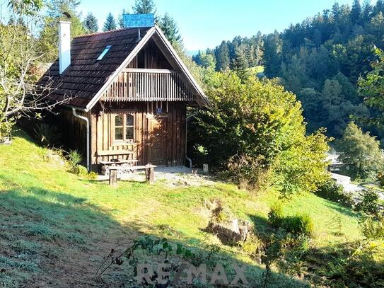 Wunderschönes Baugrundstück mit Gartenhaus ohne Bauzwang