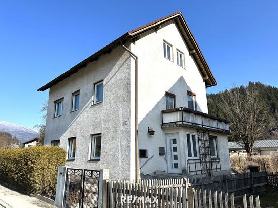 ***Charmantes Mehrfamilienhaus mit Riesenpotential***