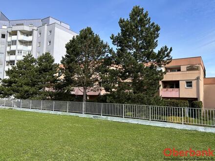 Großzügige Maisonettewohnung inkl. Terrasse - Teilmöbliert