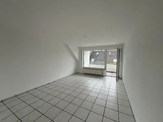 Helle Dachgeschosswohnung mit Balkon, ca. 62,41 m² in Dortmund-Marten zu vermieten!