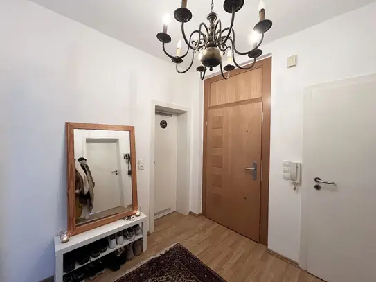 Helle 2-Zimmer-Wohnung Nähe Kaiserstraßenviertel, ca. 66m² mit Balkon - Ideal für Singles oder Paare