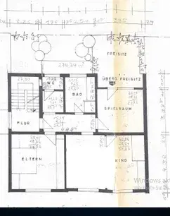 Einfamilienhaus mit Terrasse und Stellplatz