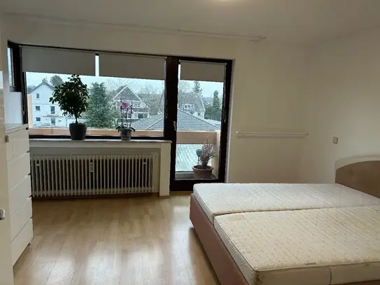 Klassische 2-Zimmer-Wohnung mit Einbauküche und Westbalkon in Leverkusen-Opladen!