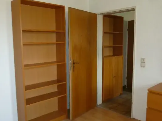 Ca. 80 m² gemütliche, möbelierte Dachgeschosswohnung zu vermieten!