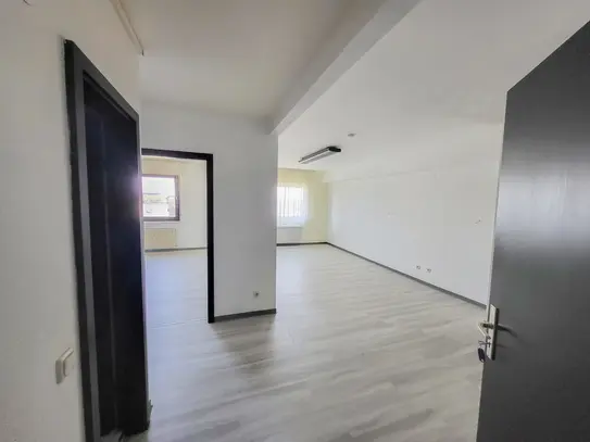 Helle 2 Zimmerwohnung in ruhiger Wohnlage mit toller Aussicht!