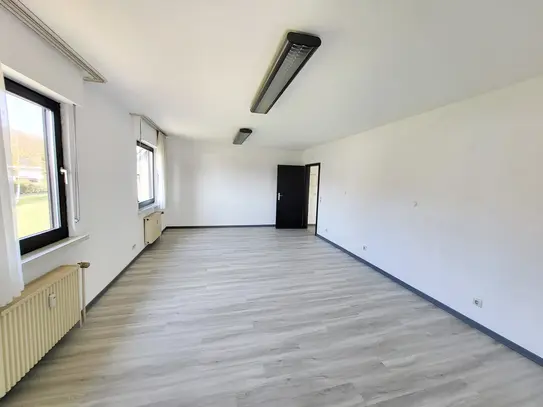 Helle. lichtdurchflutete 3 Zimmerwohnung in ruhiger Wohnlage!