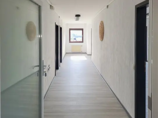 Helle. lichtdurchflutete 3 Zimmerwohnung in ruhiger Wohnlage!