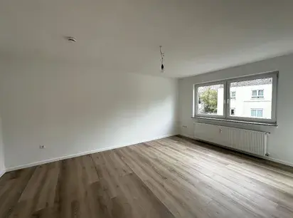 Helle, neu renovierte 3-Zimmerwohnung ca. 82m² mit Balkon in Dortmund-Marten zu vermieten!