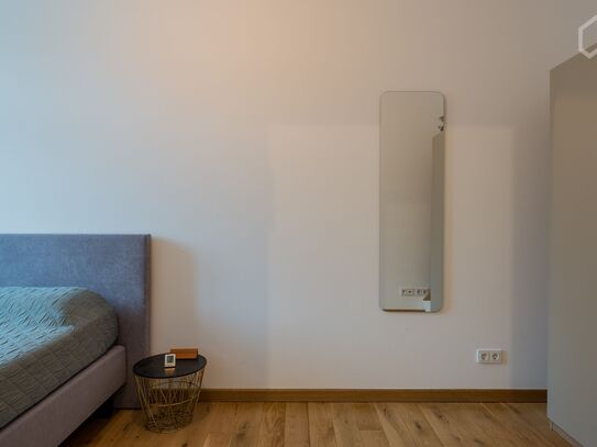 Stylish, with designer furniture, spacious 2-room apartment in the heart of Berlin