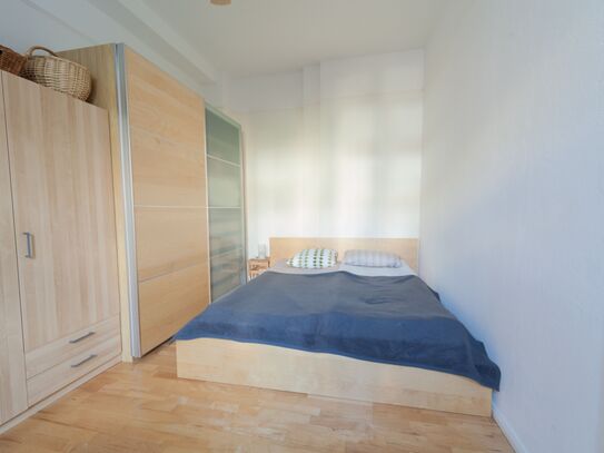 Nice, cozy apartment in quiet street in central Neukölln