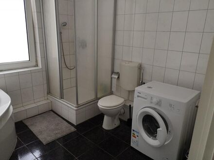 Schöne & gemütliche Wohnung, 5BR, WLAN | Nice & cozy apartment, 5BR, Wifi