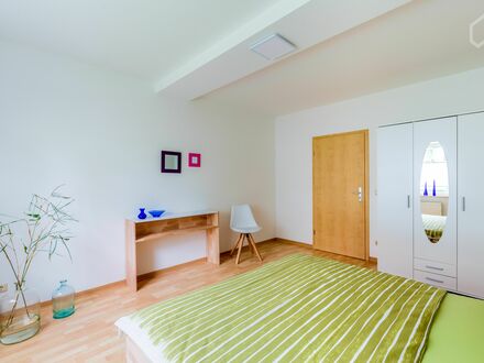 Charmante und gemütliche 3-Zimmer Wohnung auf Zeit in Leipzig | Charming and cozy 3-room apartment on time in Leipzig