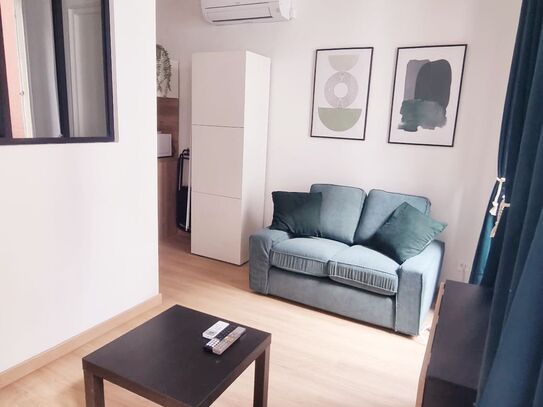 Quiet & awesome studio in popular area, Marseille