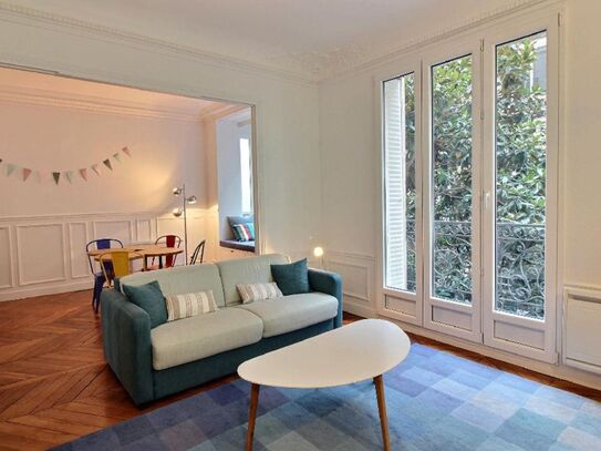 Furnished apartment in Montmartre