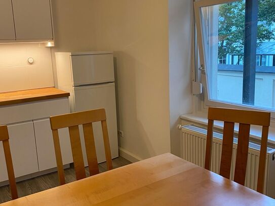 Quiet, amazing 1,5 room apartment (Munich)