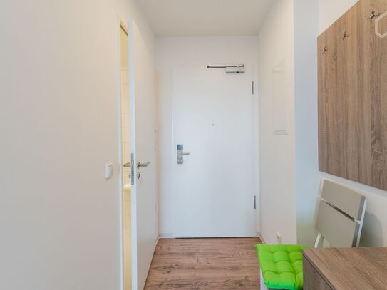 Gorgeous business-suite in Lichtenberg, Berlin - Amsterdam Apartments for Rent