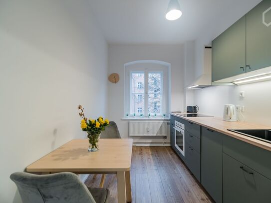 Pretty, spaBeautiful apartment in the green and quiet part of Prenzlauer Berg in Bötzowviertelcious flat located in Pre…