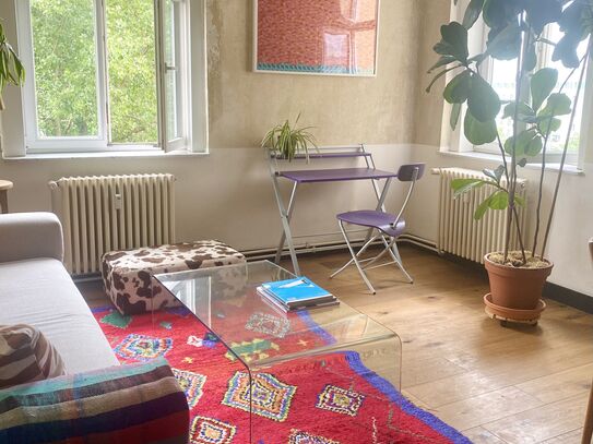 Colorful, Bright, and Cozy Flat In Historic Friedrichshain/Mitte