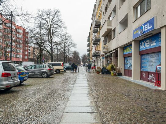 Geräumige und schöne Suite in der Nähe des Stadtzentrums, Schloßstraße