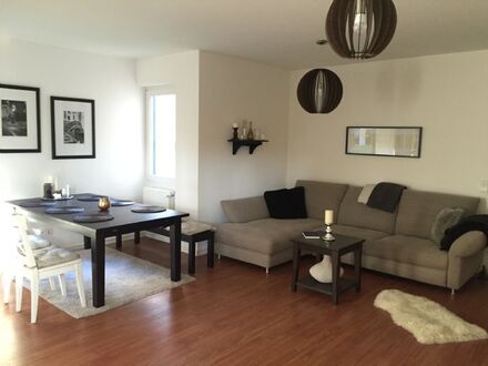 Terrassenwohnung an der Außenalster/Rotherbaum | Spacious, charming studio in Rotherbaum close to the Außenalster