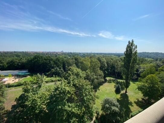 Studio in Corbusier Building with view over Berlin, Berlin - Amsterdam Apartments for Rent