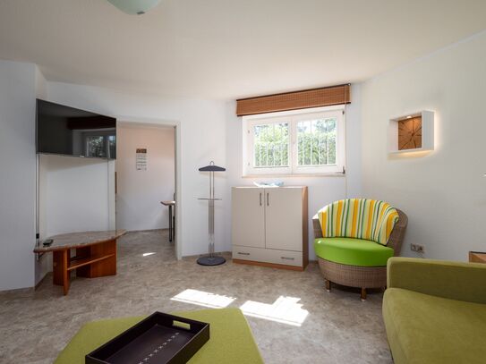 Pretty & neat home close to city center