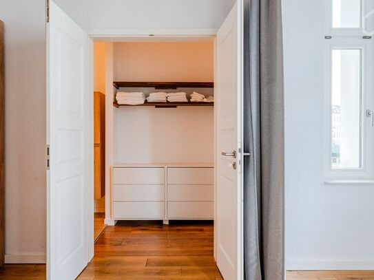 Stylish and Spacious Family Apartment in the Heart of Prenzlauer Berg, Berlin - Amsterdam Apartments for Rent