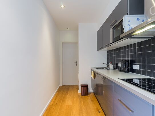 Stylish apartment close to Rosenthaler Platz