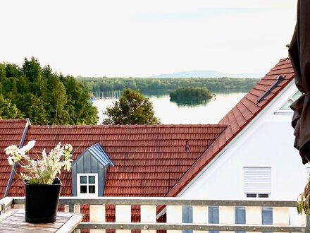 Helle, wundervolle Wohnung in Steinberg am See mit Seeblick