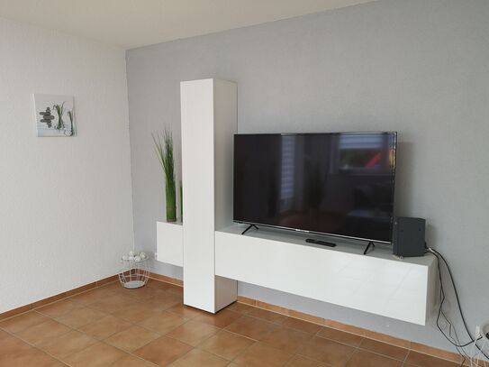 Cozy Fully Furnished 3 Bedroom Apartment with Private Access in 78554 Aldingen