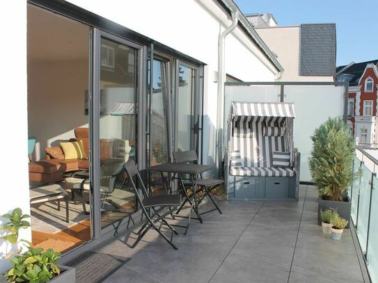 Moderne, helle und ruhige Wohnung mit Balkon in Bonn Villenviertel/Rheinnähe