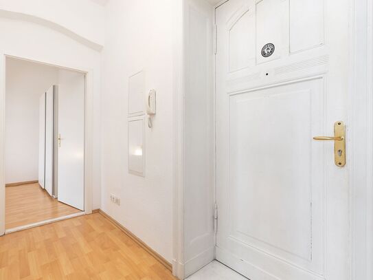 Unit WE12 - Beautiful 2-room apartment with a green view in Simplonstrasse