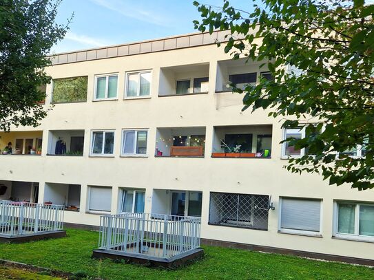 Fully equipped, quiet and just renovated flat (Schwabing/Munich)