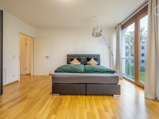 Large & bright 2 room apartment in the zoo district of Düsseldorf, Dusseldorf - Amsterdam Apartments for Rent