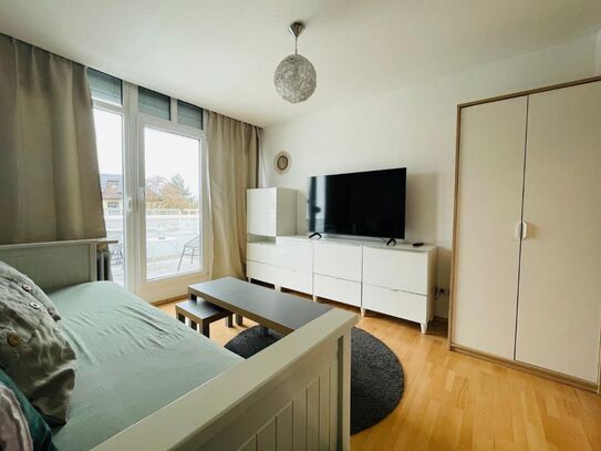 Charming furnished 2-room apartment with balcony in the heart of Munich