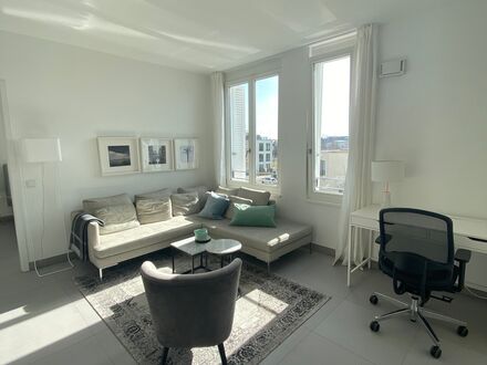 Luxuriöse 2-Zimmer Neubau Wohnung in Neuhausen-Nymphenburg mit Süd-Balkon & Aufzug im 2. OG | Neat loft in München