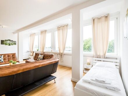 4 Zimmer Ferienwohnung in ruhiger Lage mit gratis W-LAN in Langenfeld | 4 room holiday flat in quiet location with free…