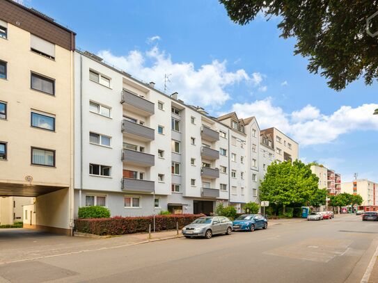 Helle und gemütliche 2-Zimmer-Wohnung in Frankfurt-Bockenheim