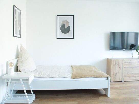 Cute and beautiful studio in Frankfurt a.M. - ready to move in, fast Wifi.