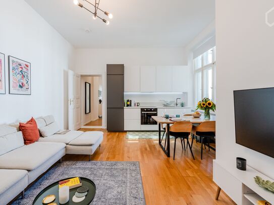 Geräumige und helle 2,5-Zimmer-Wohnung mit Home-Office in Prenzlauer Berg, Berlin