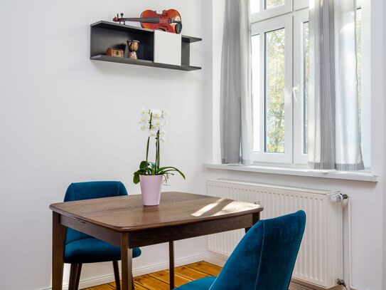 Work, Play, Relax – Spacious Studio in Friedrichshain close to Prenzlauer Berg & Mitte