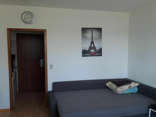 Kleines möbliertes Appartement, auch für Studenten geeignet in beliebtem Stadtteil von Düsseldorf