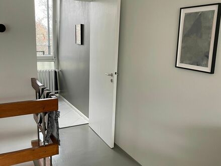 128 | Designer- und moderne 3-Zimmer-Wohnung in der Nähe des Tiergartens