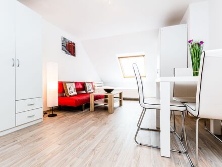 Charmantes, häusliches Apartment in Köln | K100 Maisonette Höhenberg in Messenähe