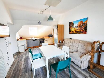 3 Zimmer Monteurwohnung in Nürtingen Zentrum mit gratis W-LAN | 3 room fitter apartment in the center of Nürtingen with…