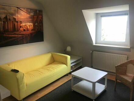 Ruhiges 2-Zimmer-Apartment in Meerbuch Büderich in EInfamilienhaus | Quiet 2 room apartment in Meerbuch Büderich in EIn…