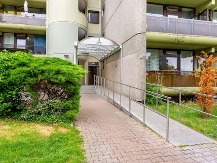 Top sanierte Wohnung über den Dächern von Köln Junkersdorf | Nice & amazing studio