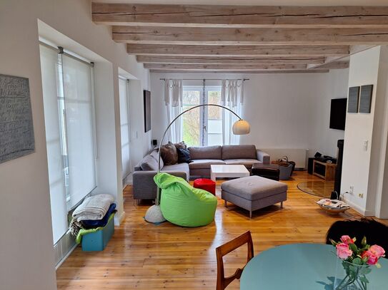 Co-Living: Quiet room along the beautiful Alster river - with cleanliness guarantee