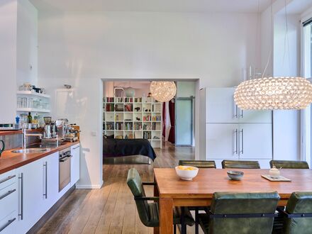 Wohntraum auf 240 m2 in angesagter Lage | Spacious, wonderful suite in the heart of town